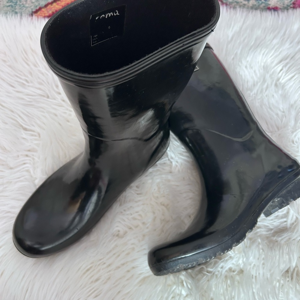 Roma Glossy Black Rain Boots